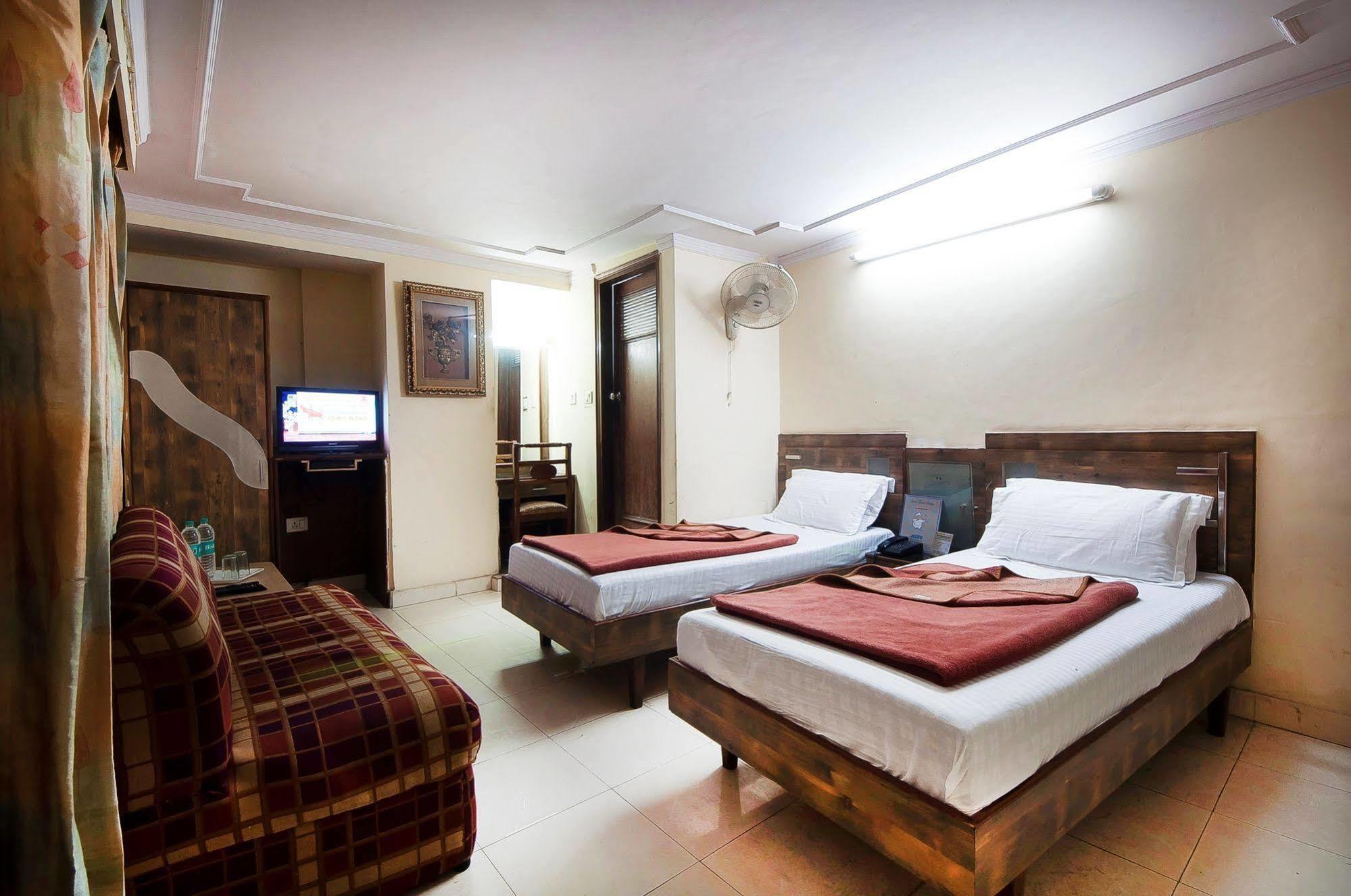 Hotel Tourist Lodge Νέο Δελχί Εξωτερικό φωτογραφία